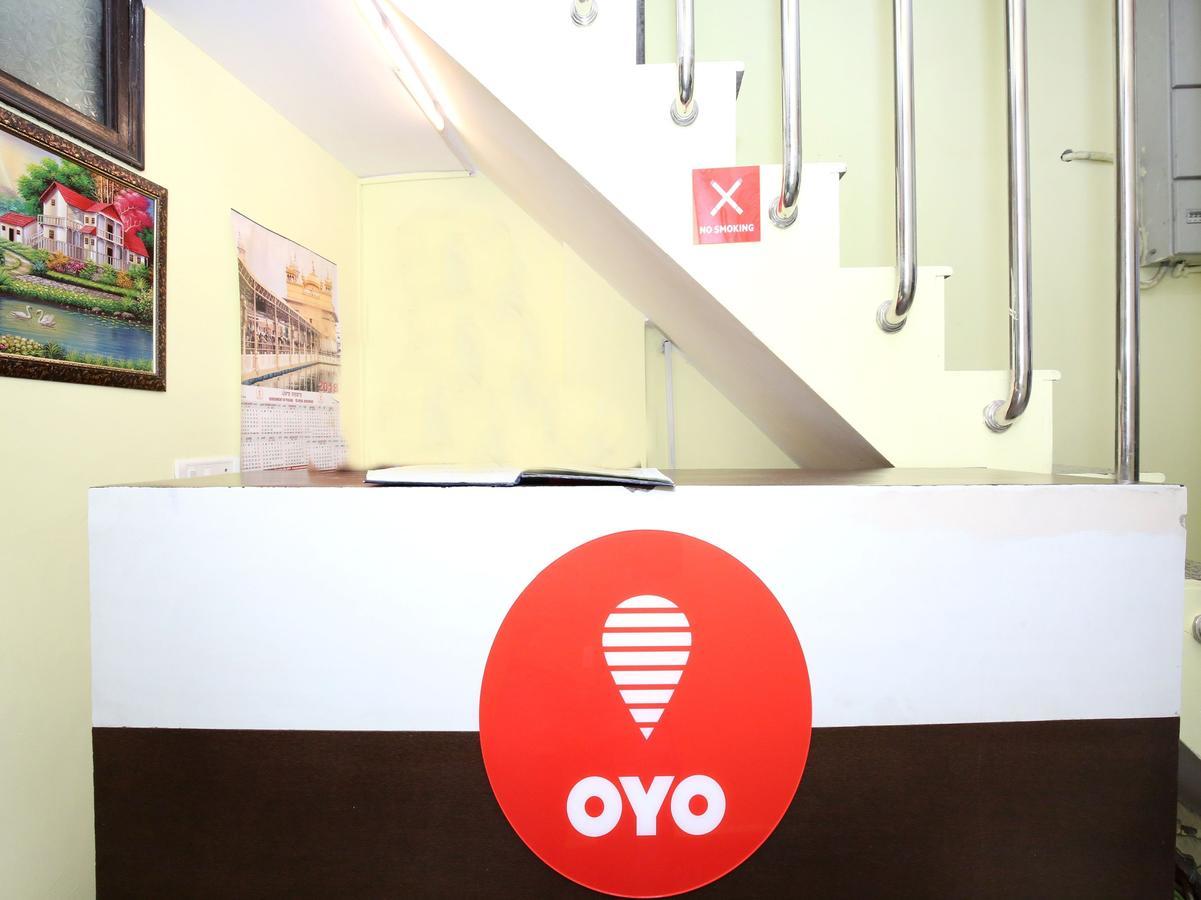 Oyo 12038 Hotel Alishan Csandígarh Kültér fotó