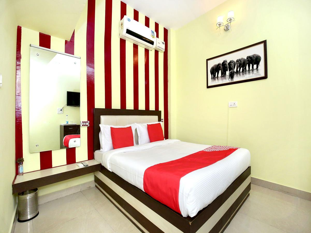 Oyo 12038 Hotel Alishan Csandígarh Kültér fotó